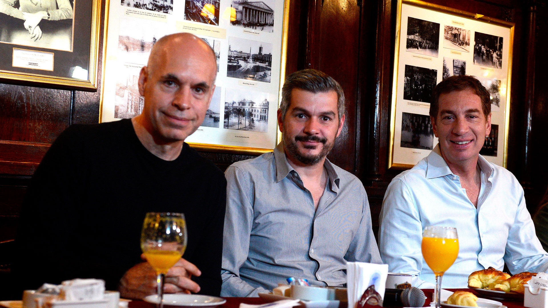 Horacio Rodríguez Larreta cumplió con la cábala de ir al Café Tortoni