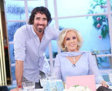El emotivo saludo de Nacho Viale a su abuela Mirtha Legrand