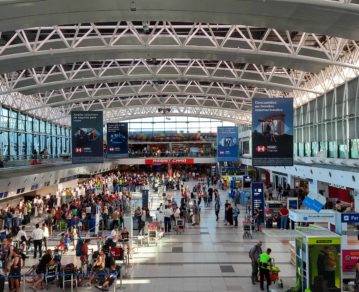 Ante la suspensión del feriado, cómo cambiar los pasajes para el fin de semana largo