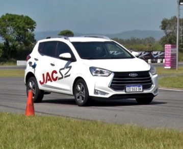 JAC Motors ofrece una clínica de manejo online