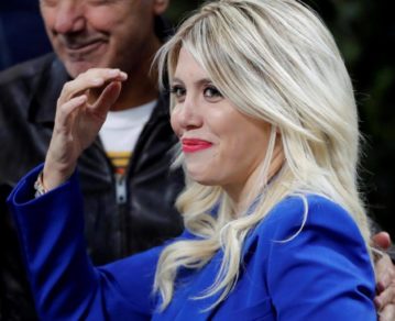 De no creer: los "egocéntricos" cuadros que Wanda Nara tiene colgados en su casa de París
