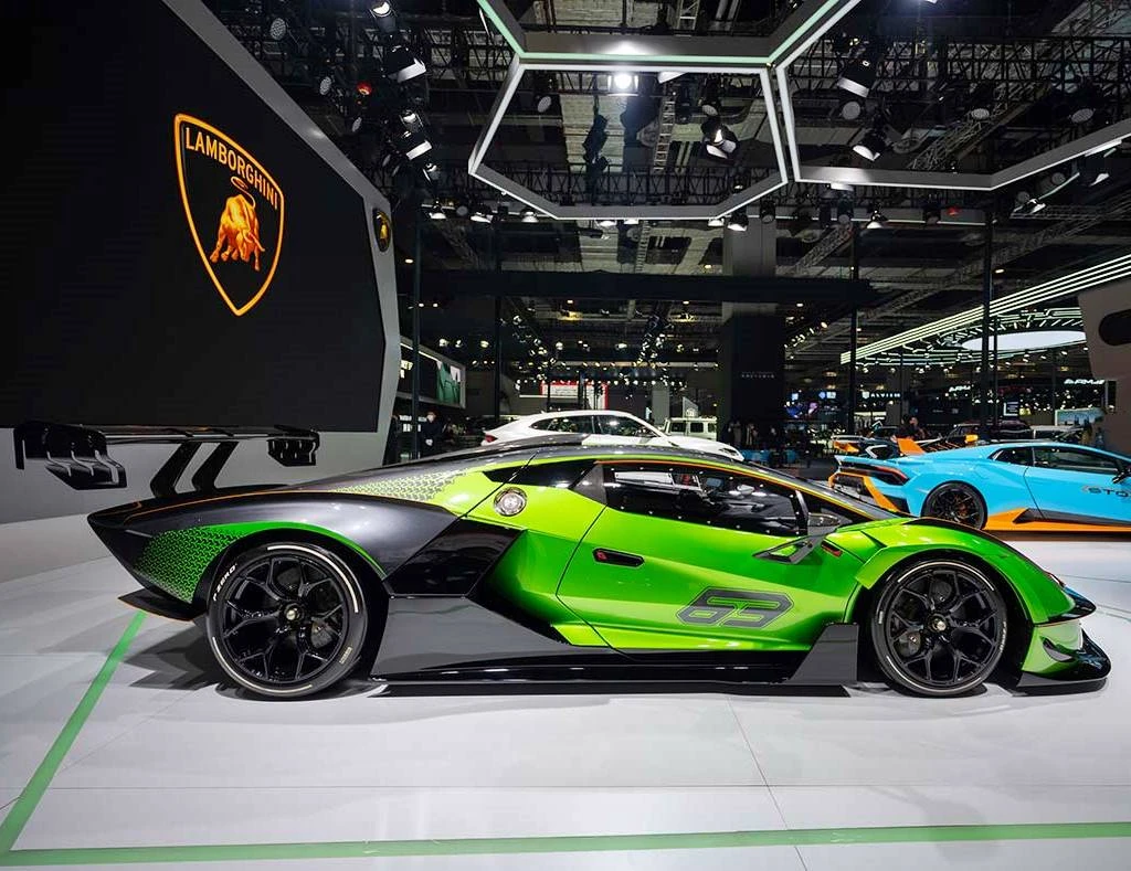 Lamborghini Essenza SCV12