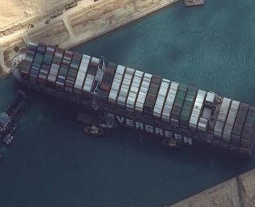 Atrapados en el Canal de Suez: por qué los tripulantes del Ever Given siguen allí “detenidos”