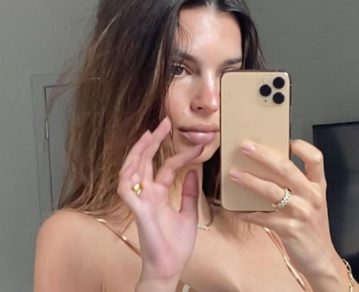 Emily Ratajkowski defiende la lactancia y se muestra amamantando en las redes