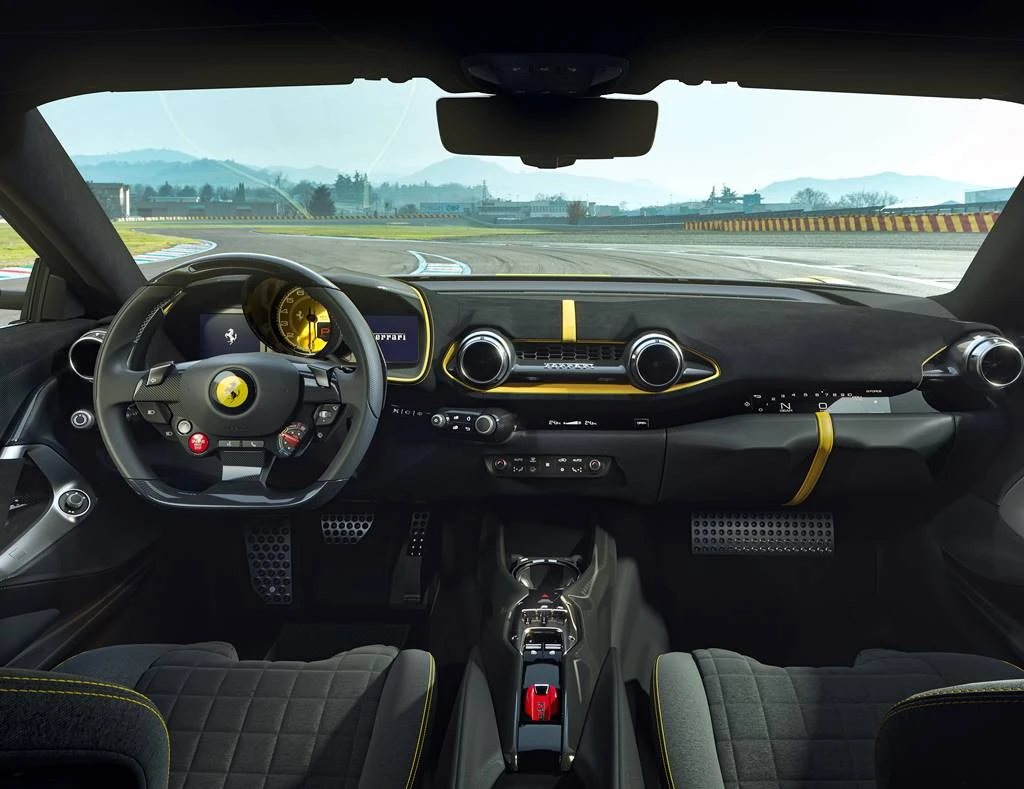 Ferrari 812 Competizione