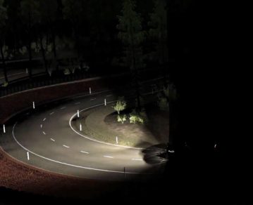 Los faros inteligentes predictivos que harán más fácil la conducción nocturna
