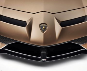 Ofrecen 7.500 millones de euros por una marca de autos emblemática