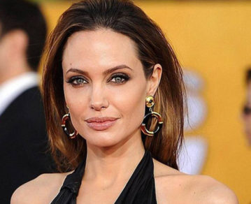 El nuevo tatuaje de Angelina Jolie: qué se hizo, qué significa y cuál es su mensaje oculto