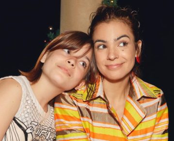 Agustina Cherri y su hija Muna cantaron un tema de 'Floricienta'