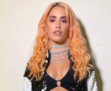 Lali se conmovió al contar la historia de una fanática: "Juntó cartones con su mamá, ahorró dinero y compró la entrada para verme"