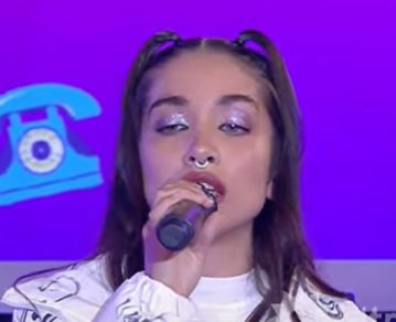 María Becerra: aseguran que desafinó durante su presentación en 'Un sol para los chicos'