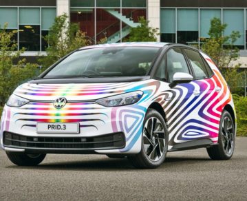 Hatchback LGBTQ +: orgullo y diversidad sobre ruedas