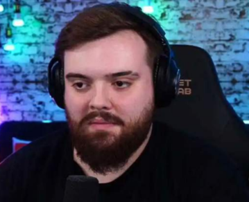 Ibai Llanos mostró su sueldo en Twitch por error: cuál es la millonaria cifra que cobra el famoso streamer