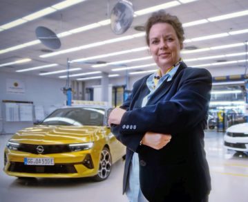 Mariella Vogler, ingeniera jefe de Opel, cuenta los secretos del nuevo Astra