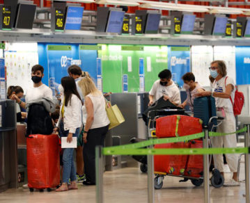 Coronavirus: la Unión Europea habilitó a los turistas argentinos ingresar a su territorio estén o no vacunados