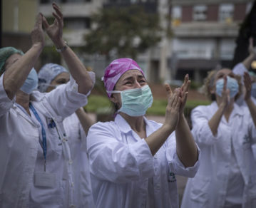 Coronavirus: por qué Ómicron podría ser la transición al fin de la pandemia según especialistas