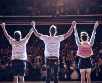 Verano 2022: cuánto cuesta una noche de teatro y cena en en Mar del Plata