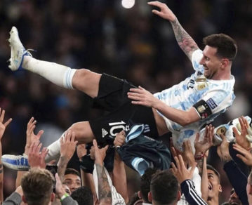 Argentina le ganó a Italia y Antonela Roccuzzo le dedicó un cariñoso mensaje a Leo Messi