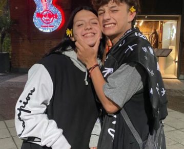 La fiesta de 15 de Sol: Mirá qué espectacular (y enorme) regalo recibió la hija de El Polaco de su novio Tomás