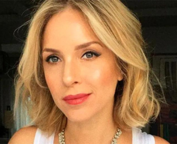 ¡Lo tomó con humor! Carla Peterson reflexionó sobre la difícil tarea de ser madre y actriz