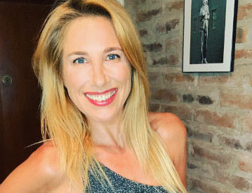 Quién es Alina Moine, la periodista deportiva que fue pionera y se luce en Qatar