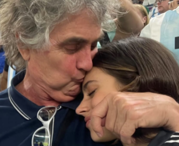 El increíble regalo que le hizo Tini Stoessel a su papá en Qatar: fue con él a la cancha y celebraron juntos el triunfo de la Selección argentina