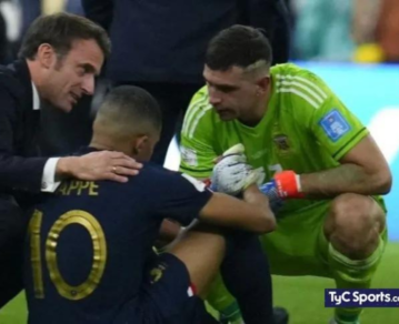 El presidente de la Federación de Francia se contactó con Chiqui Tapia por las burlas de Dibu Martínez a Mbappé