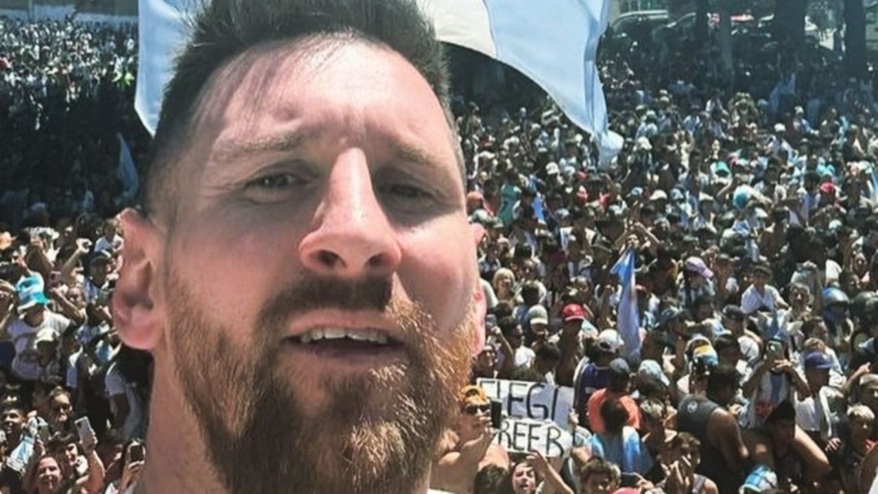 Lionel Messi despu s de la desbordada caravana ratific su amor