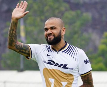 Dani Alves fue despedido de su club debido a su condena por abuso sexual en España
