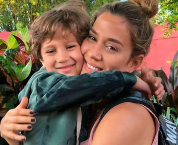 Momo, el hijo de Jimena Barón, se lanzó como "mini empresario"