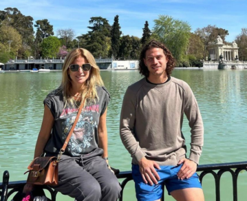 Flavia Palmiero visitó a Gianmarco Batellini, su hijo que vive en España, y se despidió con un dulce mensaje