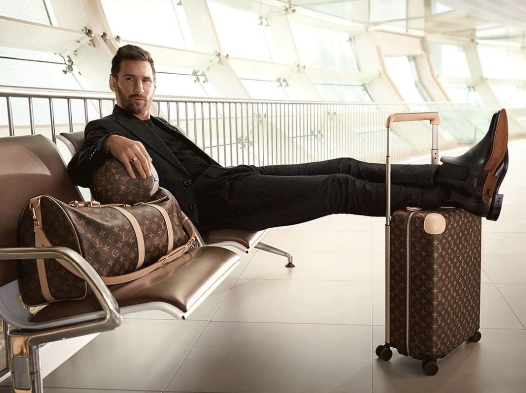 Cuánto salen las zapatillas Louis Vuitton que Lionel Messi presentó en sus  vacaciones – Revista Paparazzi