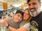 Fernanda Iglesias junto a su familia. Foto archivo.