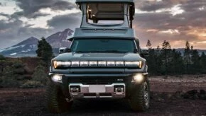 GMC Hummer EV EarthCruiser