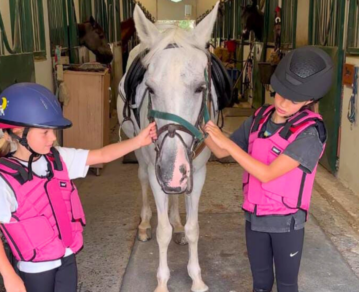 De la gimnasia a la equitación: el nuevo pasatiempo favorito de Isabella y Francesca, las hijas de Wanda Nara