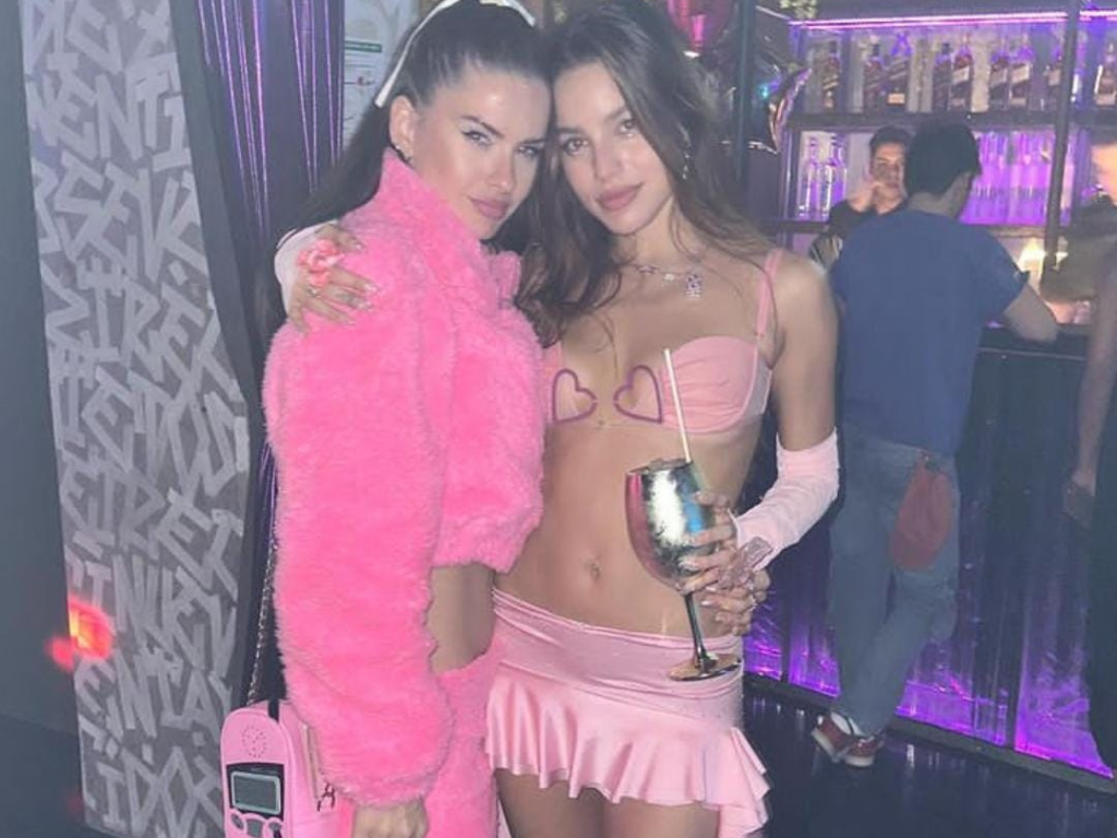 En fotos y videos: toda la intimidad del cumpleaños temático de Emilia  Mernes, con la China Suárez y Nicki Nicole como invitadas – GENTE Online