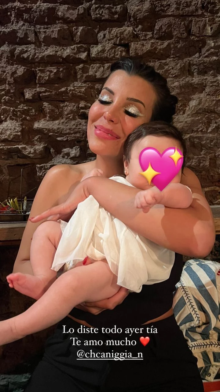 El tierno video de Charlotte Caniggia con su sobrina Venezia en brazos –  GENTE Online