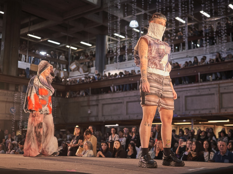 diseño de escenario de pasarela de desfile de moda