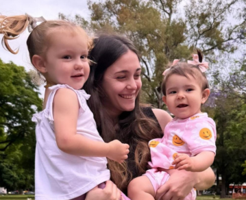 ¡Cuánto amor! El tierno video de Ana García Moritán enseñando a caminar a Sarah Burlando