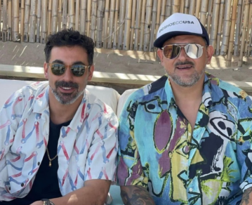 El hermano del Pocho Lavezzi compartió una bandera con un mensaje para el exfutbolista