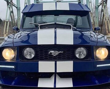 Mustang Truck GT100: Cuando la potencia encuentra la elegancia en una fusión única