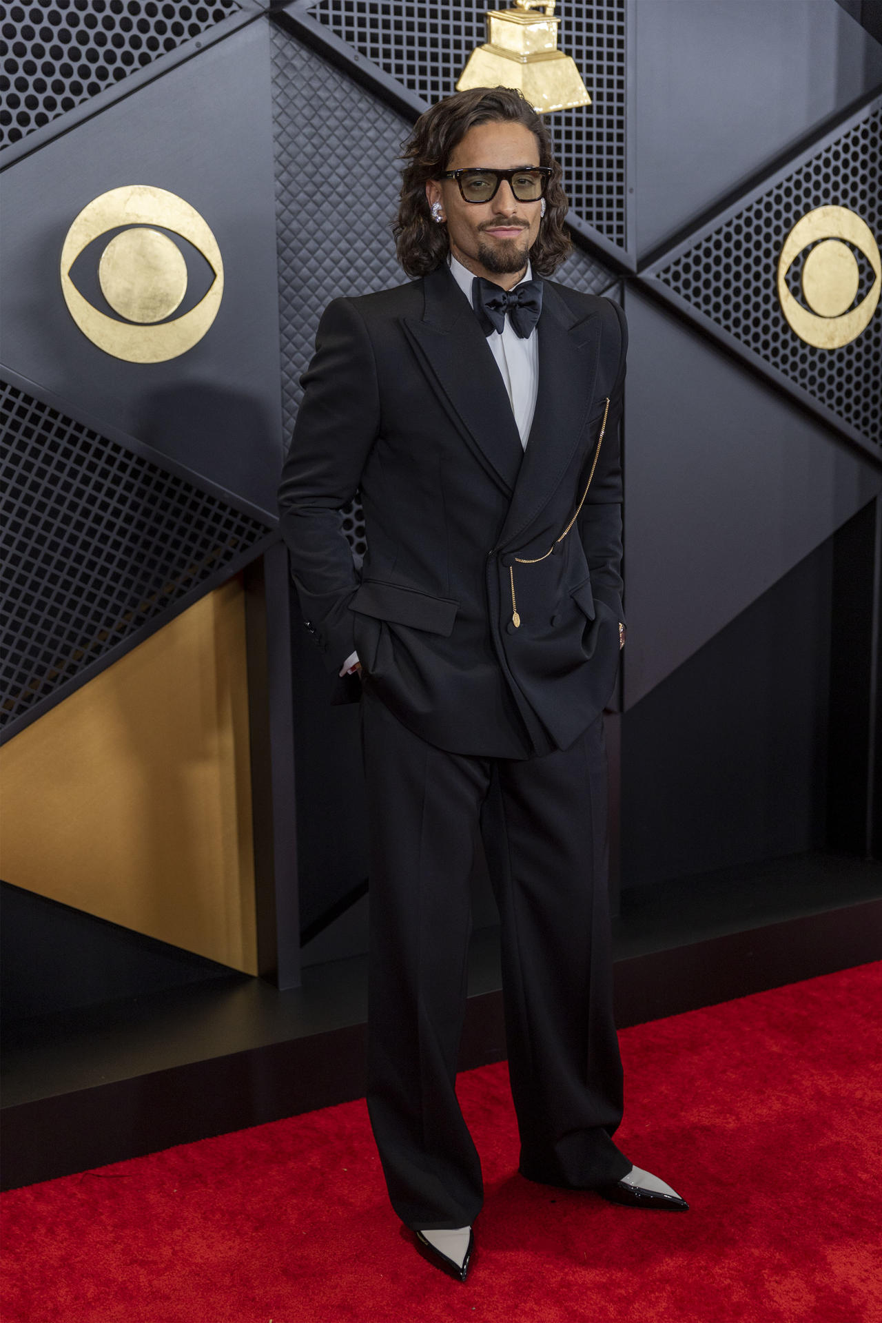 Todos los looks de la alfombra roja de los Grammy 2024 - Los Angeles Times