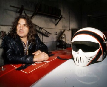A 19 años de su muerte: Pappo, la estrella de rock que llevó su amor por la velocidad a las pistas