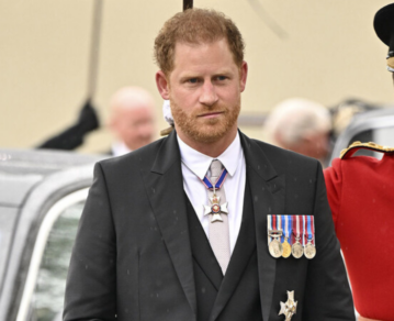 La desesperada reacción del príncipe Harry tras enterarse sobre el cáncer de su padre, el rey Carlos III