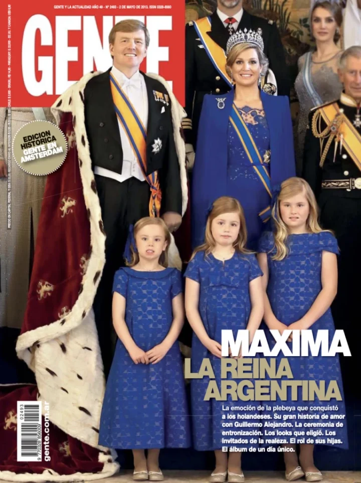 En 2013, otro momento épico para la familia: la ceremonia de entronización de Guillermo Alejandro, marcando un nuevo comienzo en la realeza de Países Bajos. 