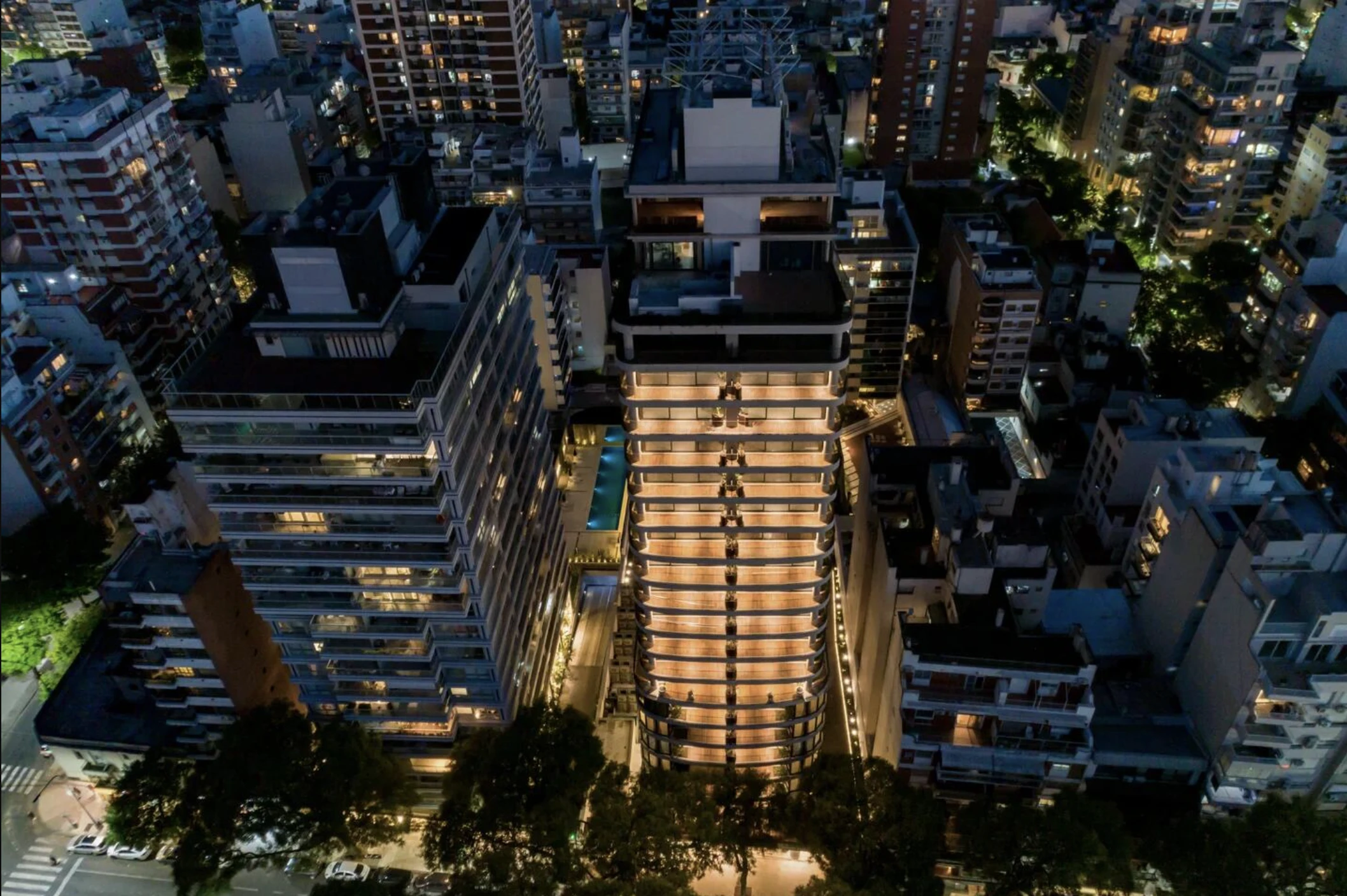 Vista aérea de las torres ubicadas en el eje de la avenida Pedro Goyena. 