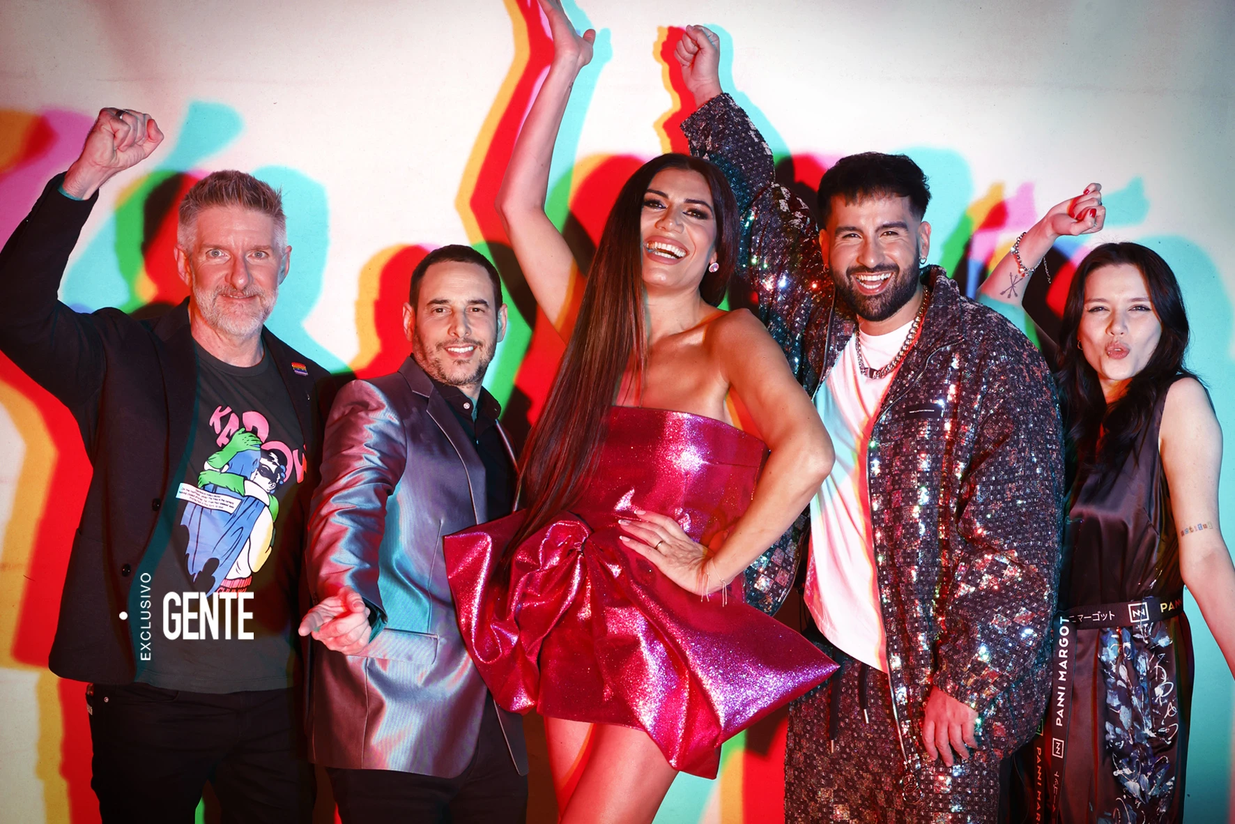 Rodrigo Lussich junto a Luis Novaresio, Flor de la V, Emir Abdul y Mica Suárez en la fiesta +Gente. 
