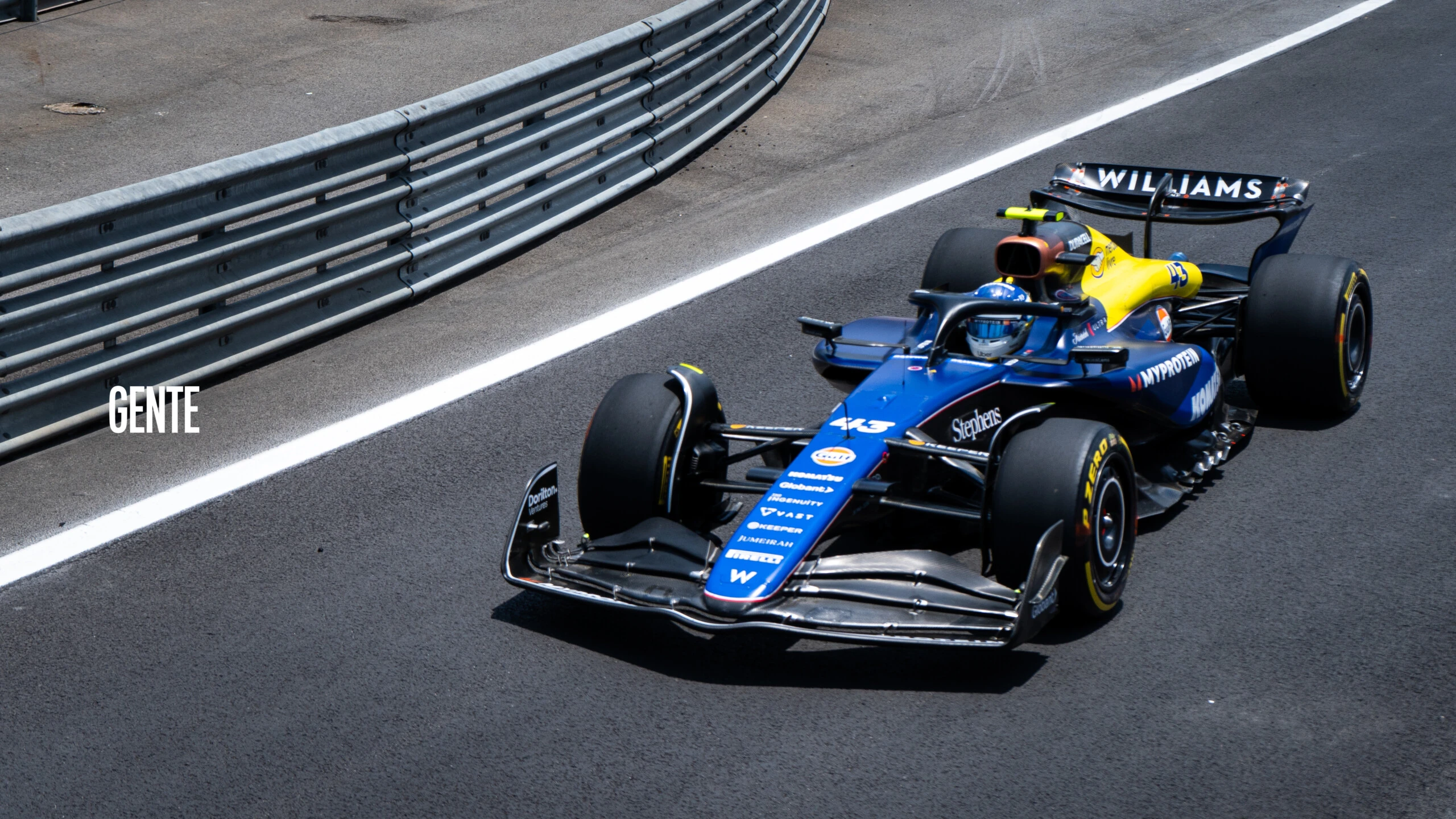 La vuelta del amarillo a Williams fue noticia la semana pasada en el GP de México. 