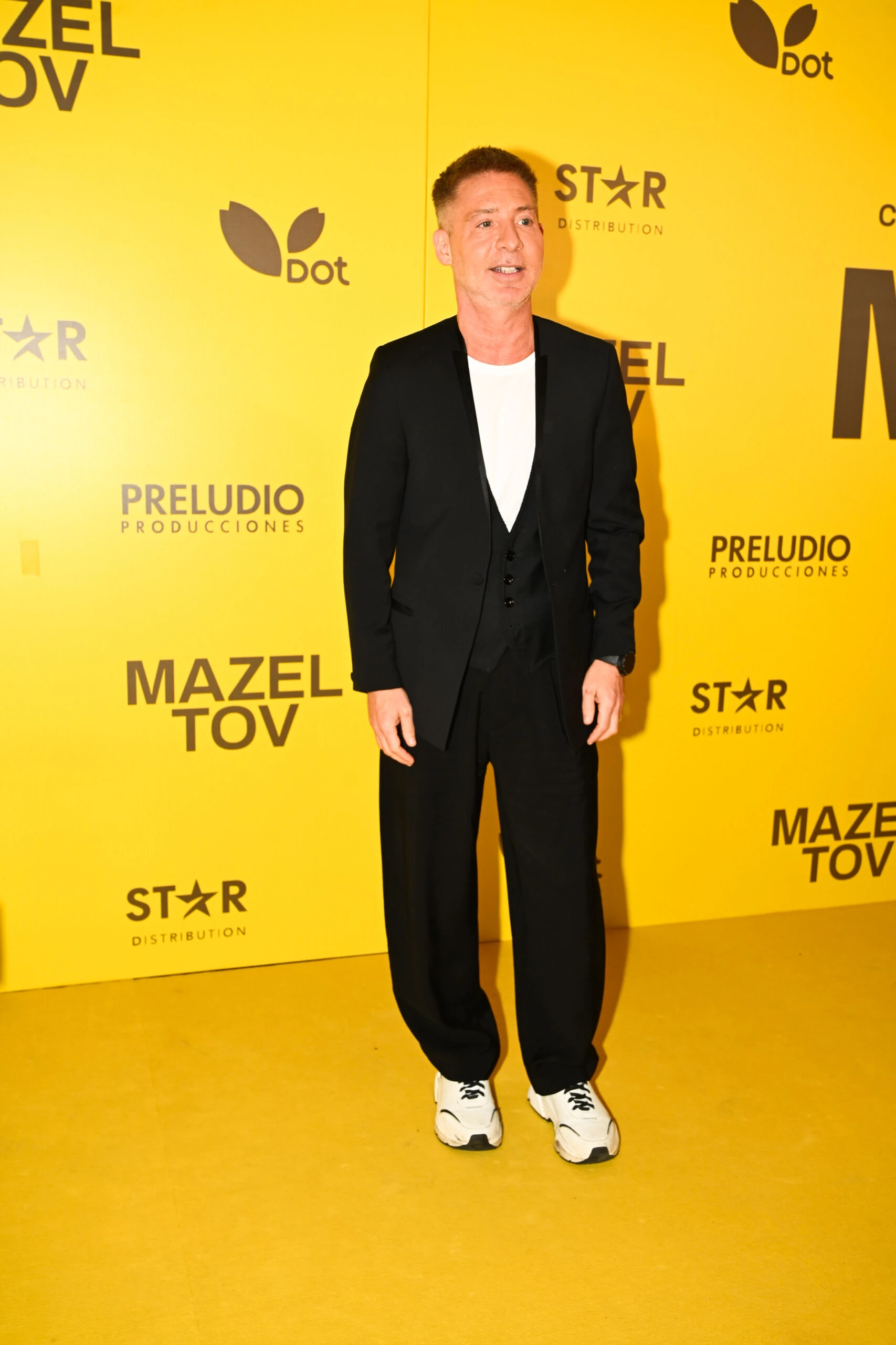 Adrián Suar en la premiere de Mazel Tov. 