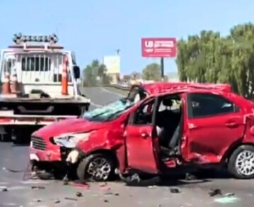 Una ex Gran Hermano volcó con su auto: se habría negado al test de alcoholemia y fue trasladada en ambulancia